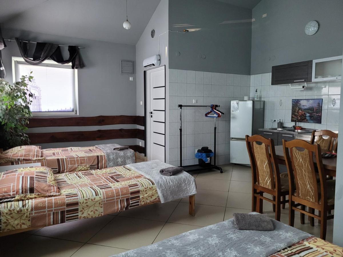 Sebar Hotell Gorzyce  Eksteriør bilde